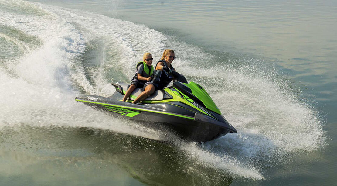 Renting a Yamaha VX Deluxe might be the only way to get your teenager to hug you! 